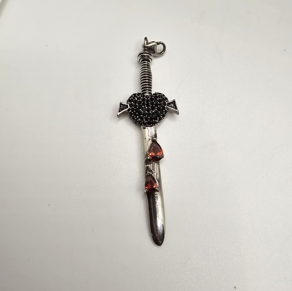 Silver Dagger Pendant - Picture 2 of 7